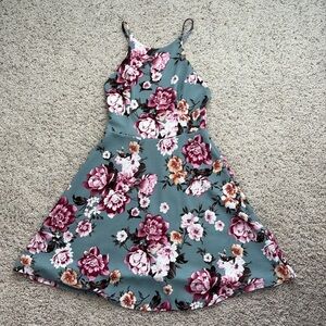 Soprano Floral Open Back Dress in Pink and Green medium